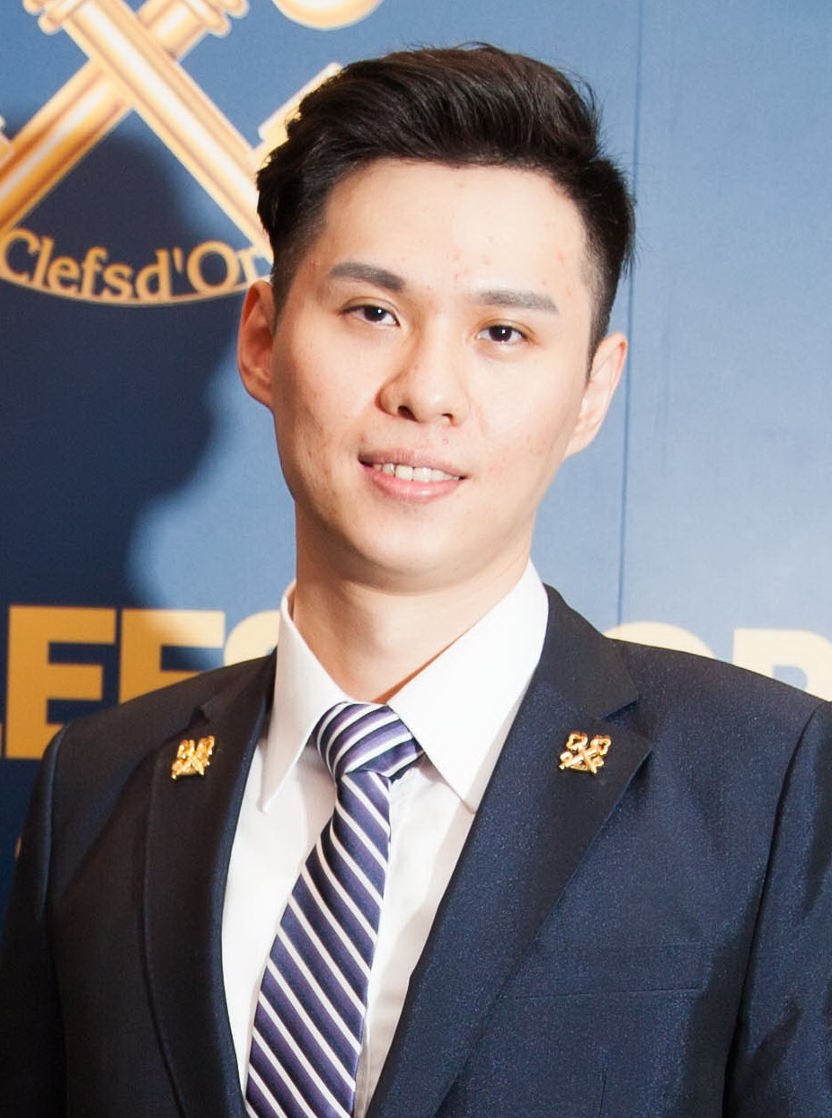 Eason LEE portrait