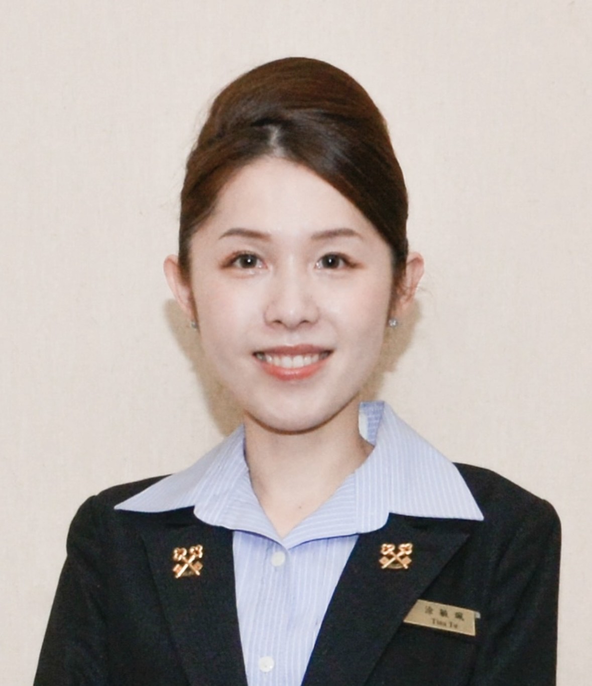 Tina TU portrait